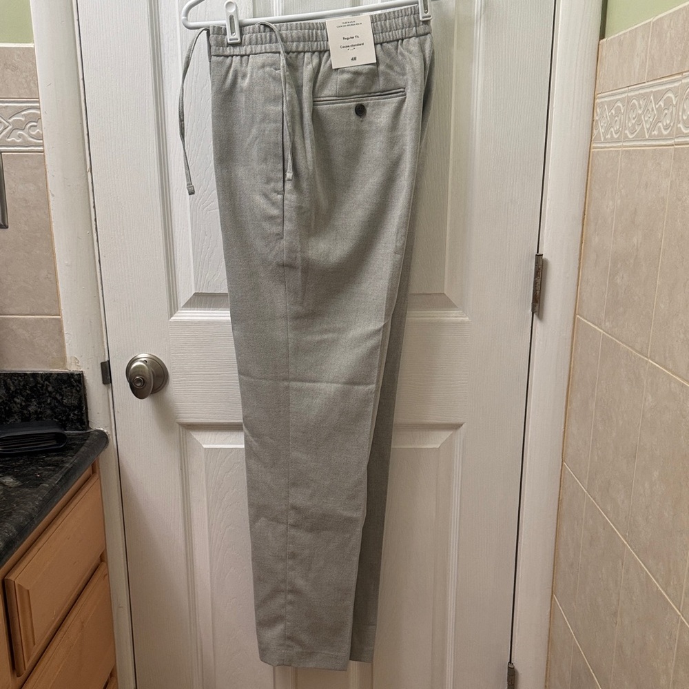 H&M Light Gray Chinos for Men